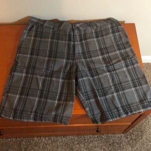 O’Neill Golf short. Plaid